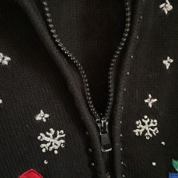 BP design sweater with snowmen & feathers with snaps In like new condition - Picture 7 of 12